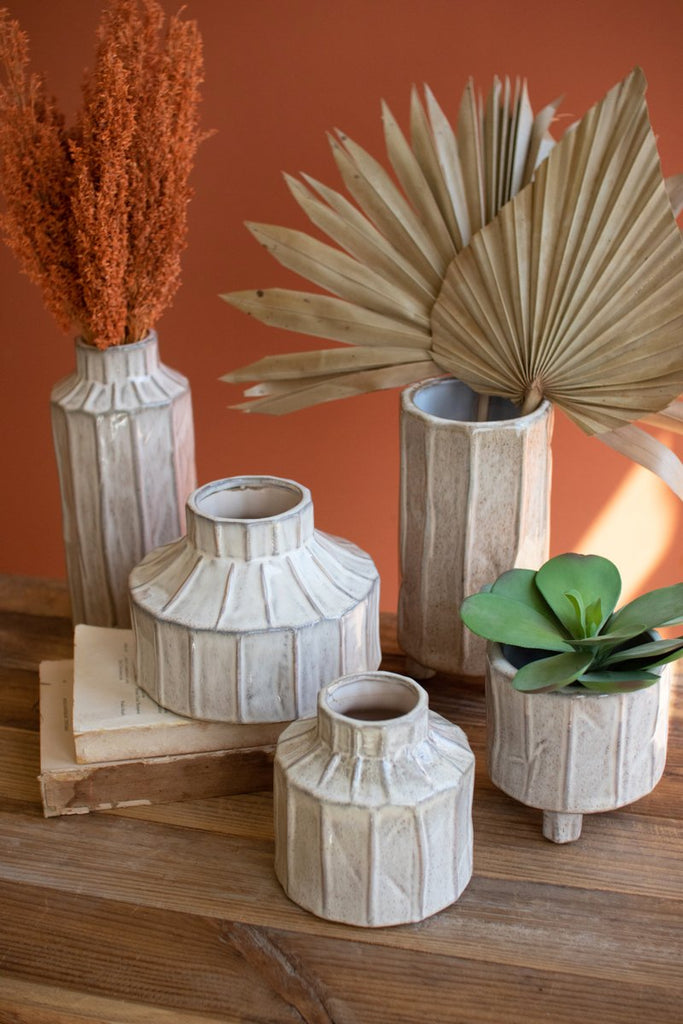 SET OF FIVE WHITE CERAMIC PLANTERS-Fiore Verde