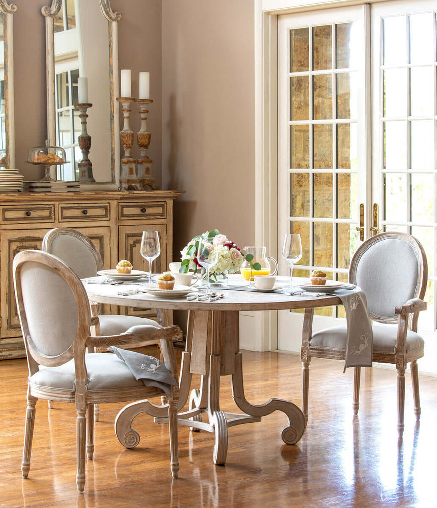 Avignon Round Foyer Table-Fiore Verde