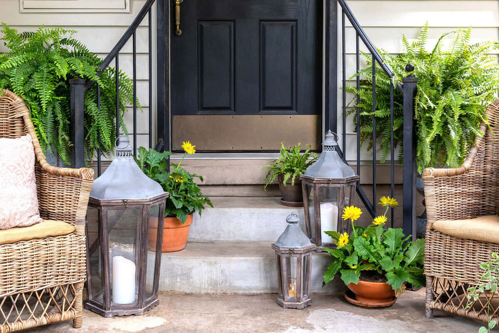 Wood & Galvanized Metal Lantern, Large-Fiore Verde